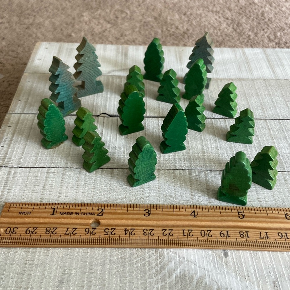 Set of 18 Wooden Miniature Green Flat Trees